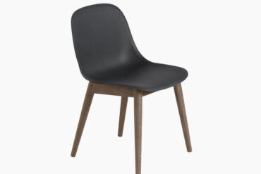 Titus lounge chair